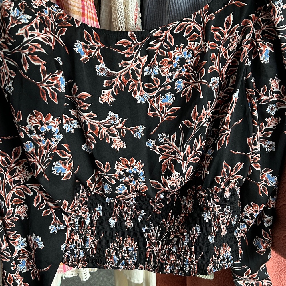 Free People Top NWT  Floral Combo  Print Long Sleeve 5 Button Cuff. - Picture 10 of 11